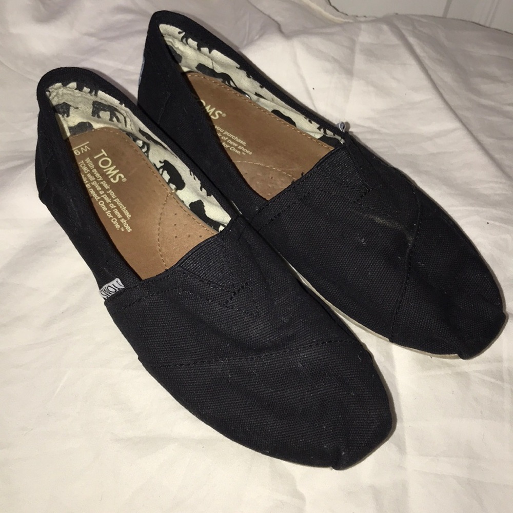 NOT FOR SALE Toms black flats